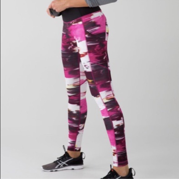 Lululemon Speed Tight IV *Full-On Luxtreme 4 - Picture 3 of 8